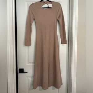 Velvet Torch Women’s Long Sleeve Dress